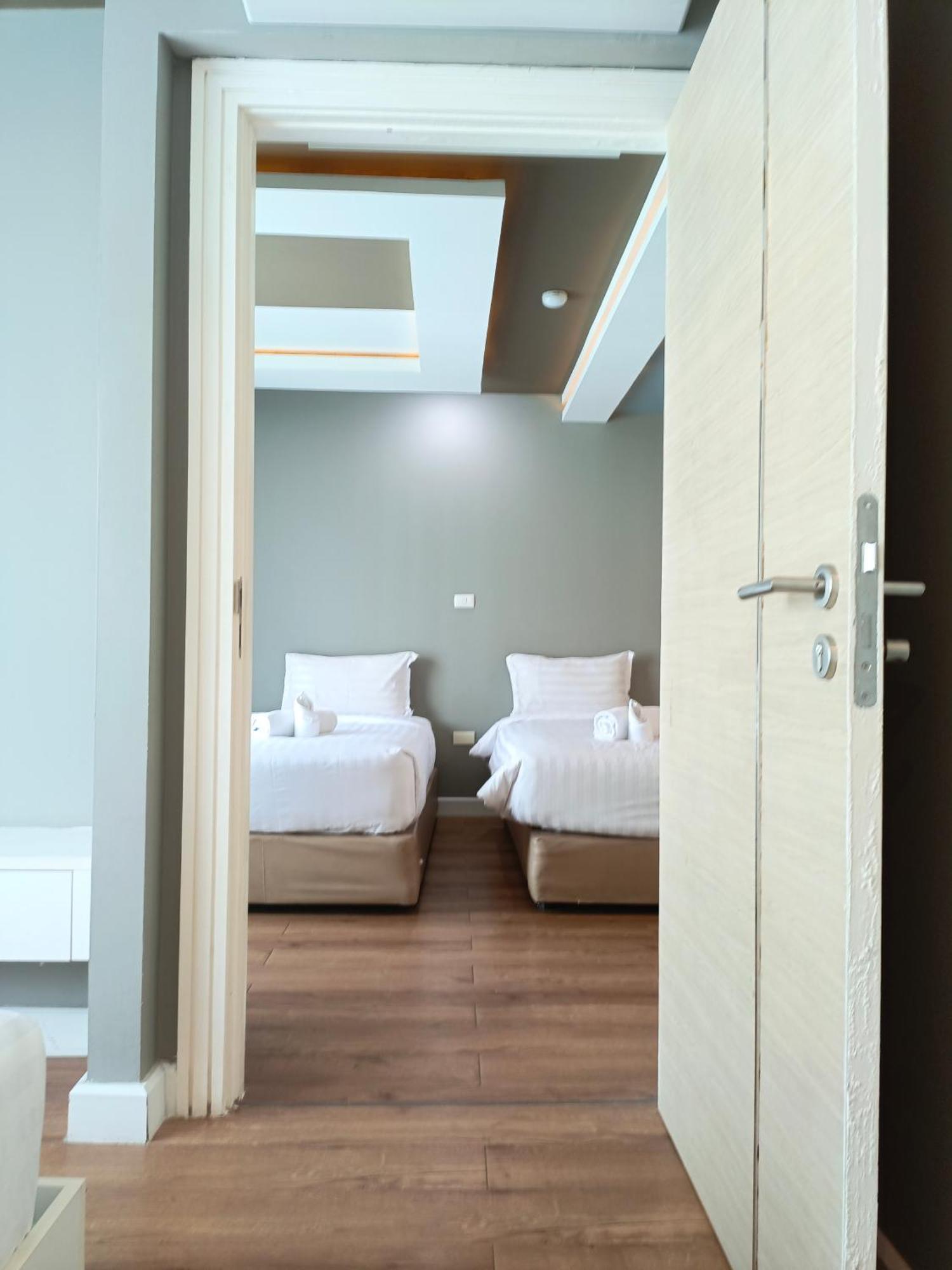 Wisdom Hotel & Residence Районг Екстер'єр фото